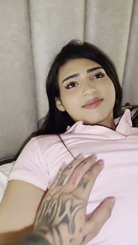 Ev arkadaşımın krem rengi vajinası çok sulu! PEMBE VADI BAKIŞ AÇISI!