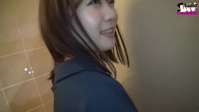 Studio JAV Launcher: Wild Sip - zvládnete, jak si tato duševní múza užívá svůj...