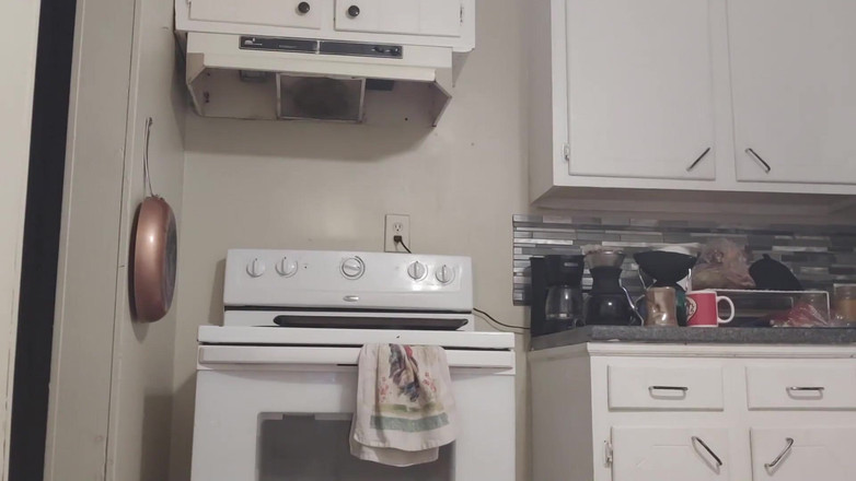 lilredvelvettt: 朝のコーヒーをヌードにする方法