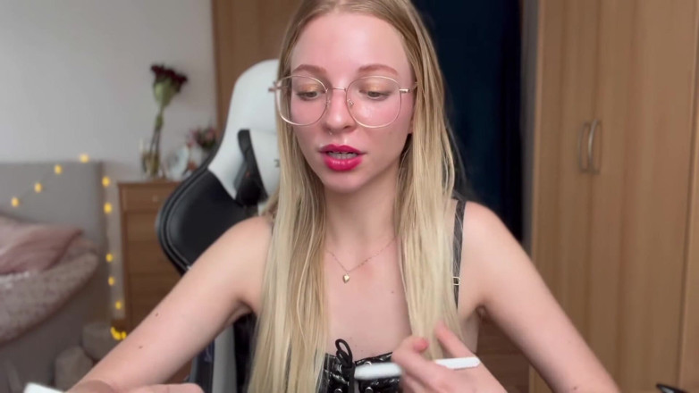Goddess_Bella_Rae: Asmr Femdom – Perlantikan Ahli terapi