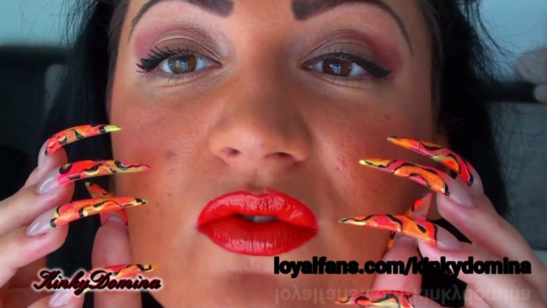 KinkyDomina: Staňte se děvkou pro paní Christine
