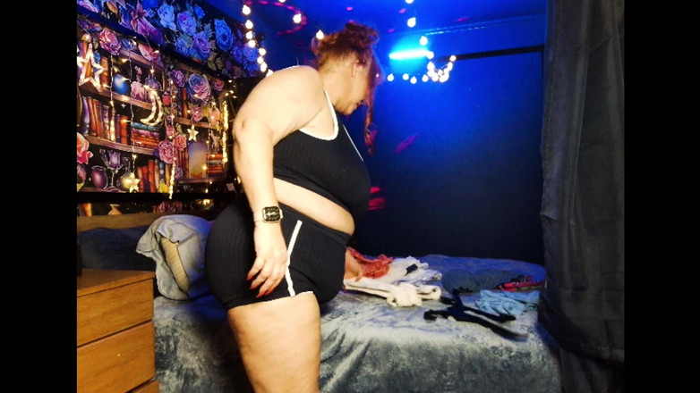 Samantha 38G: Товстушка sam38g приміряє літній uutfits