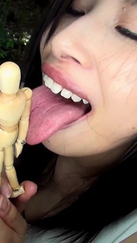 En You Can't Escape Yua Hidaka's Giant Mouth - Japanese Mouth Fetish