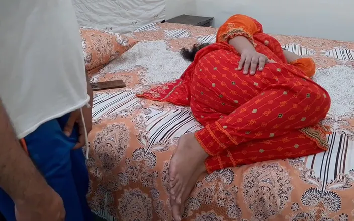 QueenbeautyQB: College Friend Told Me How to Fuck My Stepmom