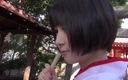 JAPAN IN LOVE: 딜도와 자지를 즐기는 아시아 음탕한 장면 -1 예쁜 아시아인