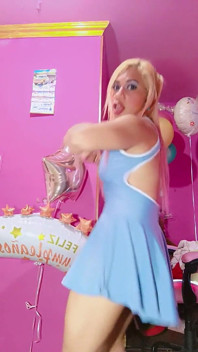 Happy Brithday Barbychocolat dansar