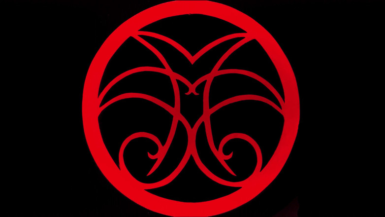 Dolls Cult: Смотри, как я ласкаю свою мокрую киску