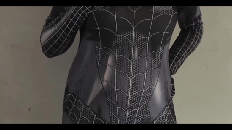 deafheaven666: Šukání černého spiderman cosplay dívky, dokud se on nevystříká do její...