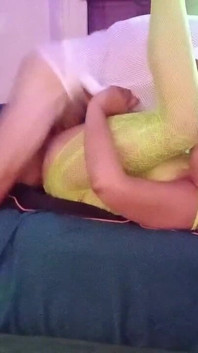 Hijau dan putih