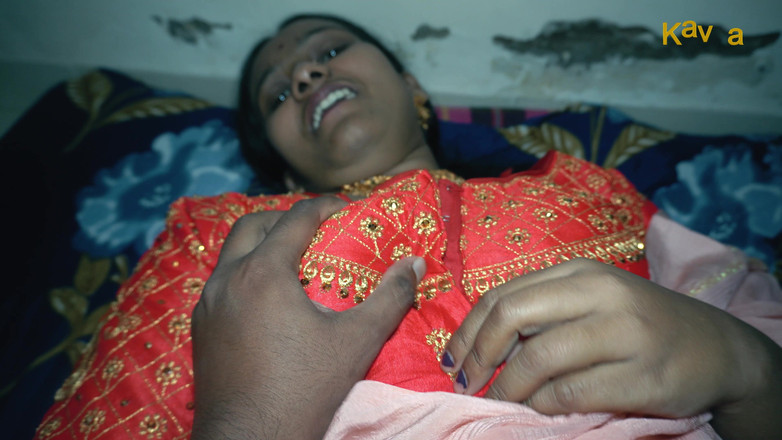 Kavita _zawazawi: Indiana Kavita close-up foda com buceta peluda e cavalgada feliz