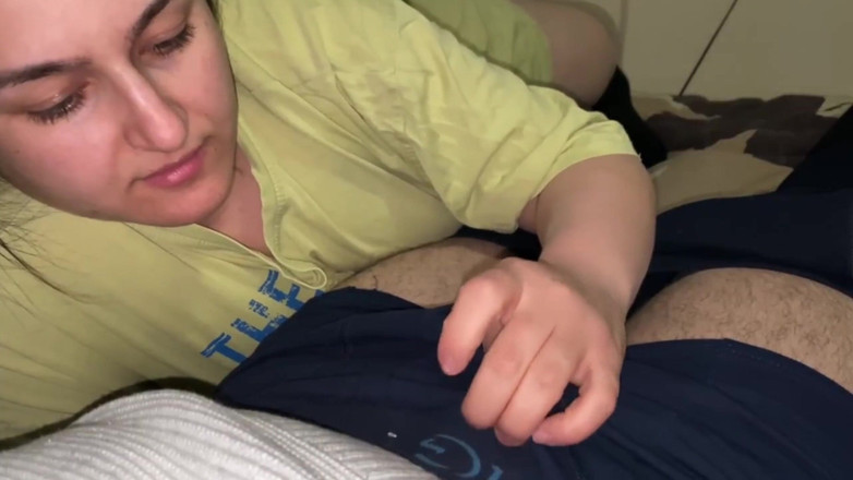 LOLATHESTAR: Er kommt auf ihr gesicht und fickt ihren arsch!