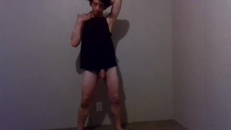 LilTaste: Experimentando roupas; Brincando, se vestindo e se despindo - Another Tank...