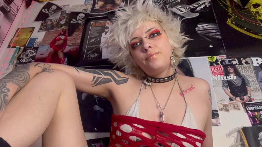 Hiccups for 6 and a Half Mins! Real (Glitterqueen1999)