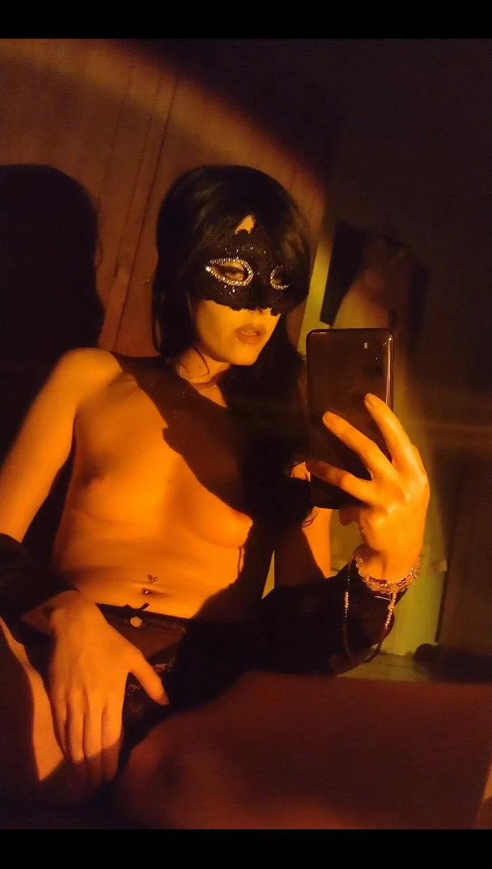 Lilianna20: Freches mädchen