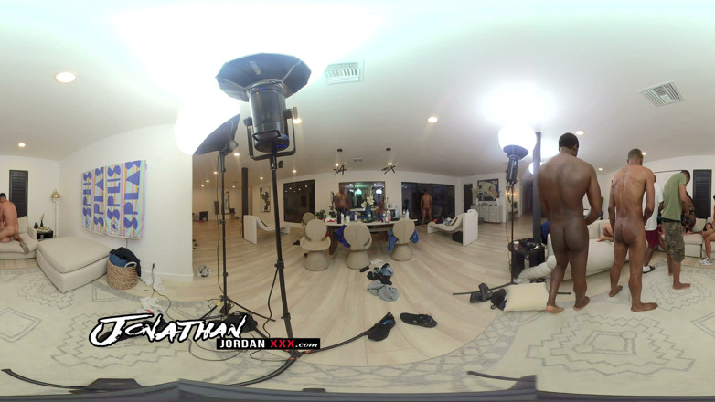 Jonathan Jordan: 360 Děvka Orgie Bts