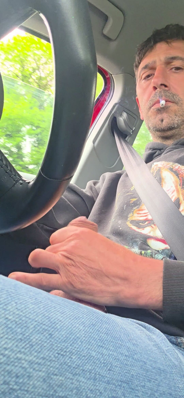 Crx2: Chico Hetero Se Pone Cachondo Y Se Hace Una Paja...