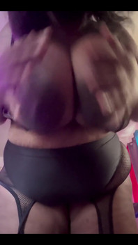 Pojďme začít titty úterý správně