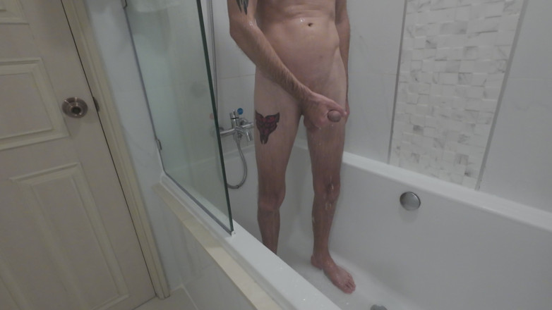 Big dick dadddy: กล้องอาบน้ําจับได้ว่าฉันสัมผัสตัวเอง
