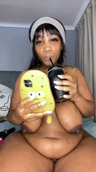 BBW muschiplay & striptease