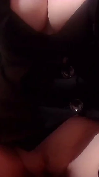 lovelymalena: I Move with Lush Inside