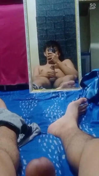 Rent A Gay Productions: Kraken - gadis remaja asia lagi ngomong jorok sambil ngomong jorok