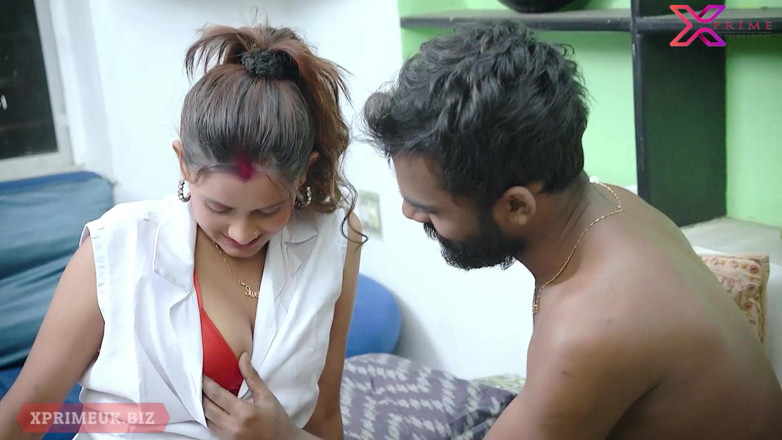 Creative Pervert: Desi Hot Beautiful Doctor Fucks Patient