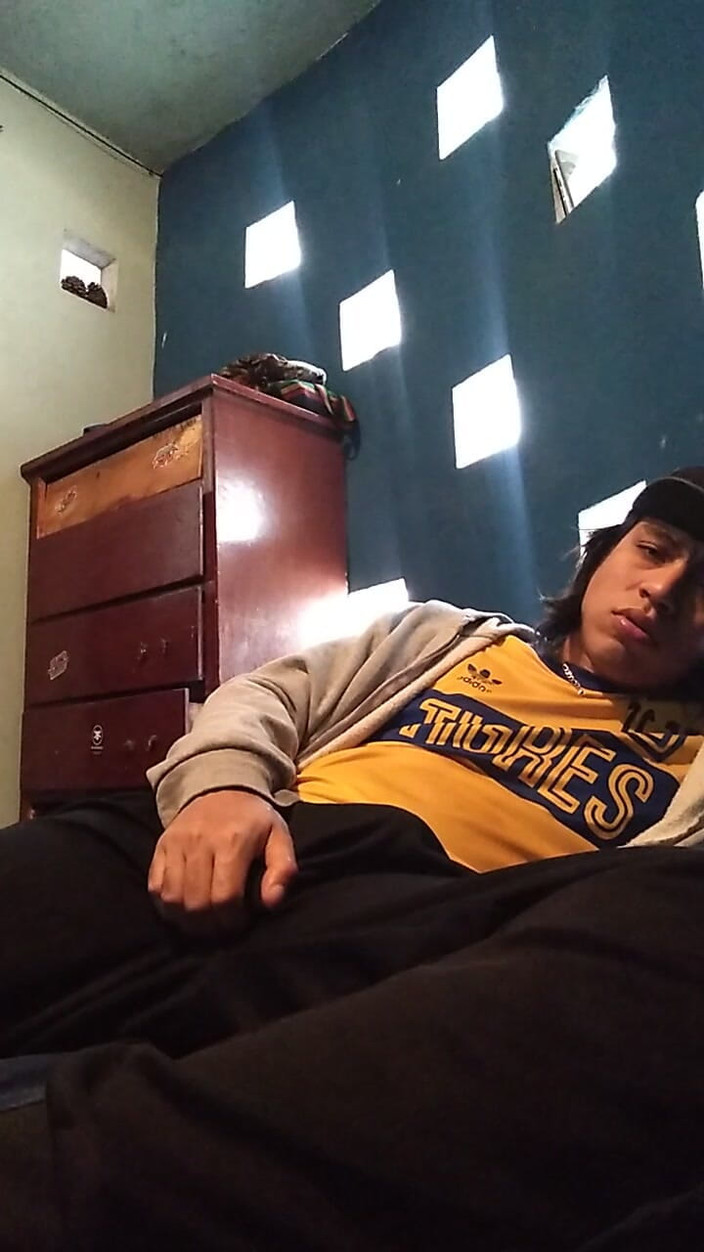 AlexAlejandro13: Ты жаждешь чаевые