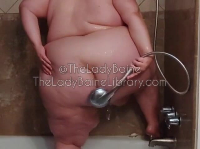 TheLadyBaine: SSBBW quick morning shower