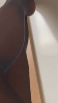 내 팬들 사이에 스타킹 애호가가 있습니까?