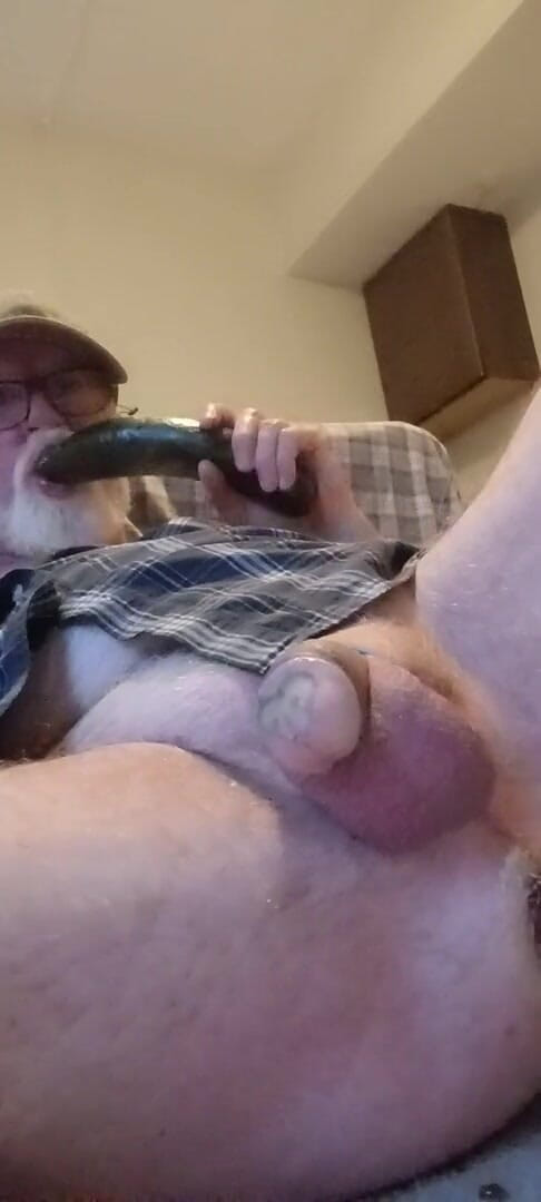 Tomy54hot99: Ich ficke mein arschloch