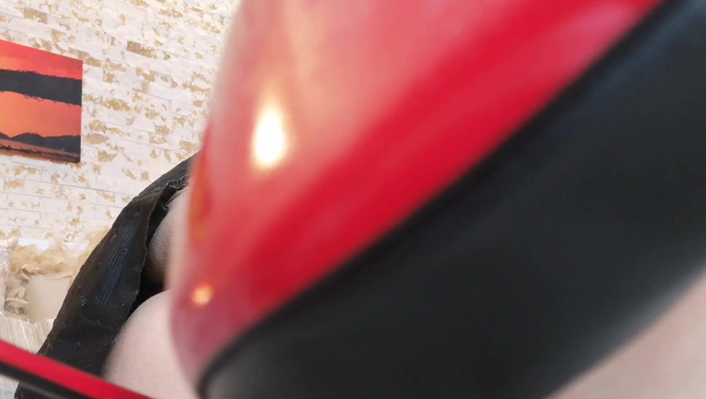 Erotic Tanya: Negeerd bij mijn Louboutins en scheten latend