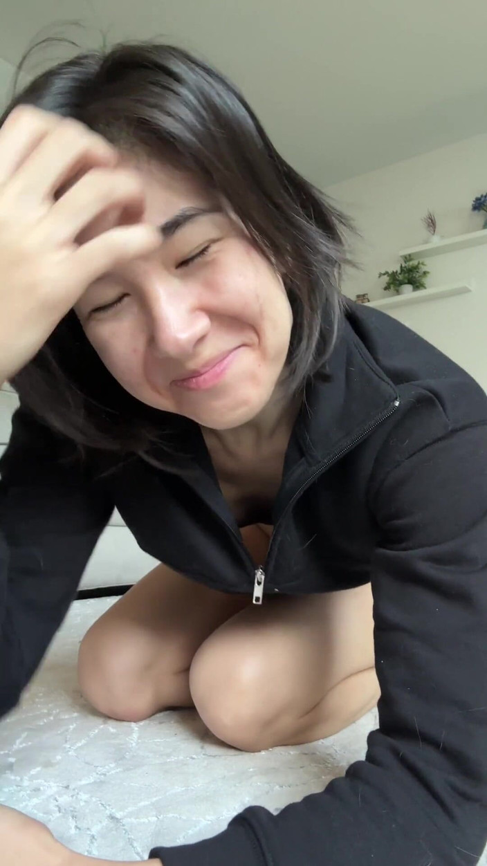 Ms_Emmy_Lynn: Guten morgen, flüstern