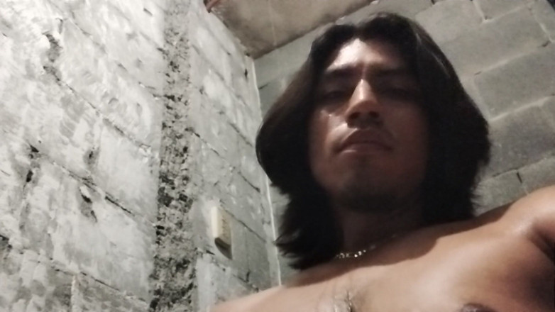 AlexAlejandro13: Sexy patrigno