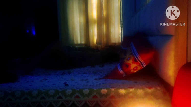 Ankita10000: Bhabhi v noci na líbánkách s velkým černým pérem, část 3