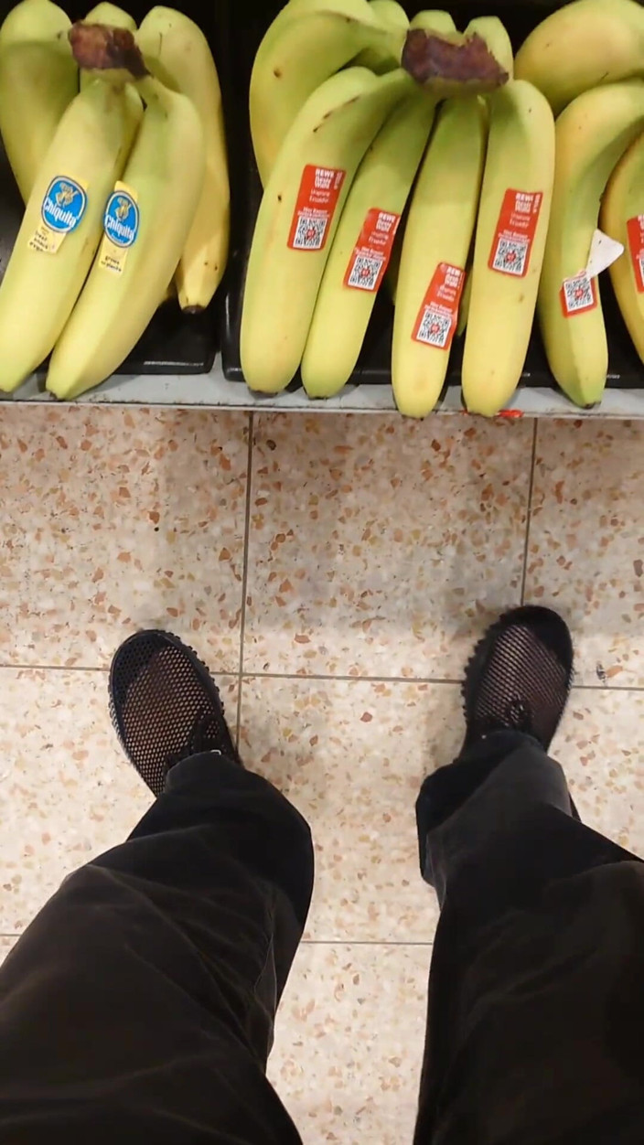 Carmen_Nylonjunge: Pantofii mei speciali când fac cumpărături