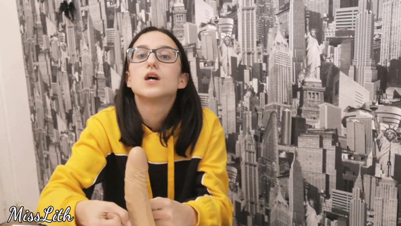 Miss Lith Domina: Brauch - küss meine fäuste 1
