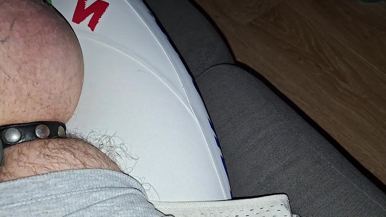 Monster_Meat_: Storie speciali qui con il mio cazzo mega grande e...