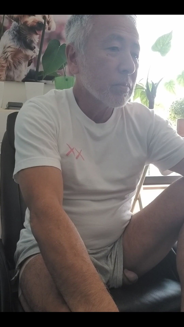 Japanese daddy: 另一个角度