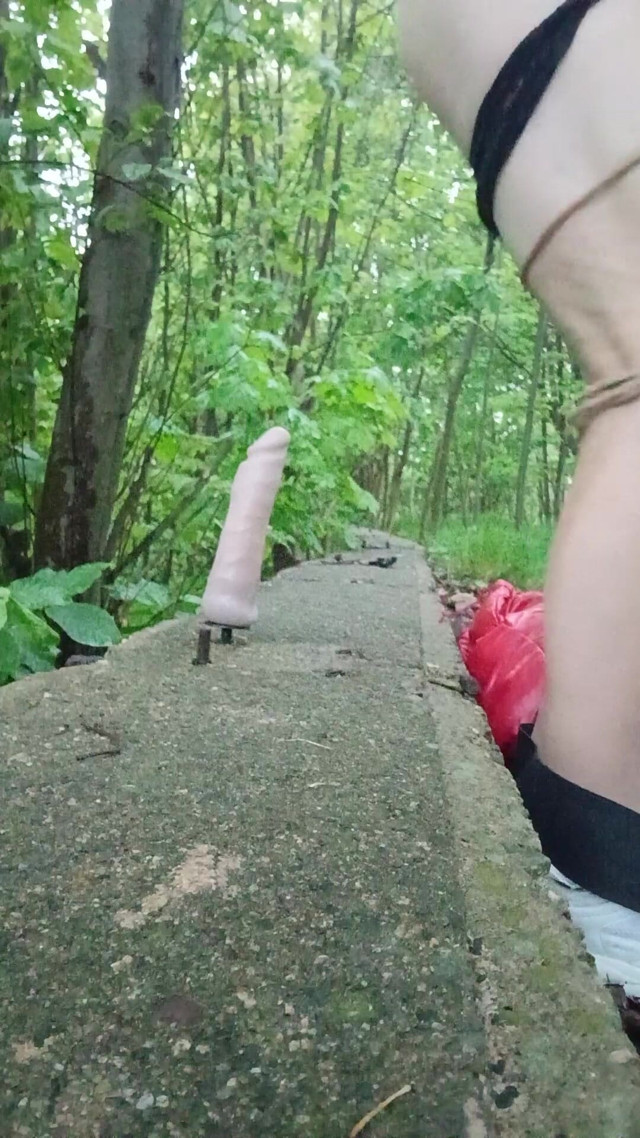 I Found Dildo on the Forest (Gabi Poland trans slut) I Found Dildo on the Forest (Gabi Poland trans slut)