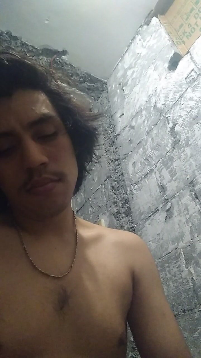 AlexAlejandro13: Happy September Fapero