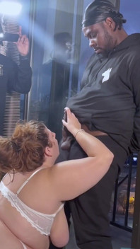 Behaarte muschi amazone, happy end kamera 2
