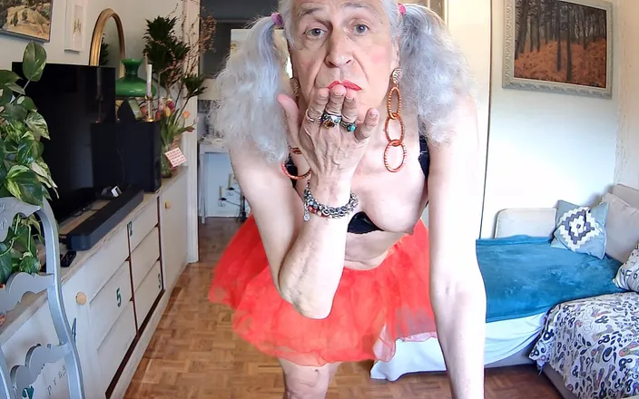 Carlatx: The Spanish Whore Carla in a Cancan Skirt