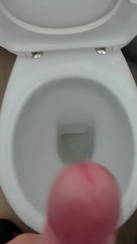 Big Dick Teen Huge Messy Cumshot