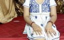 Indian Rashmika: 18 anos, menina indiana Rashmika sendo tesuda e fodida por...