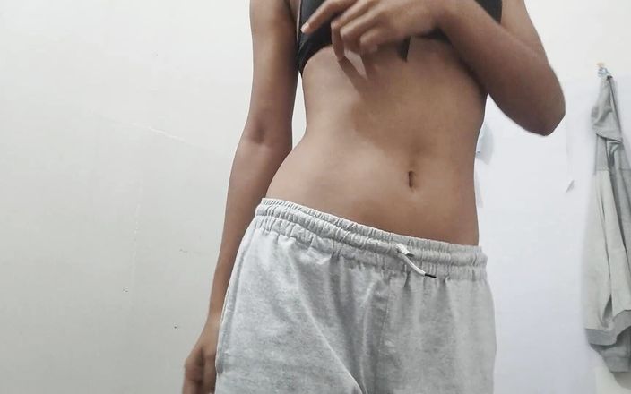 desigirl93: Desi studentka masturbuje v pokoji hostelu