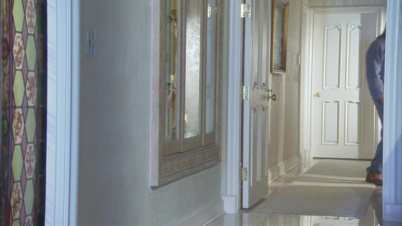 Size Matters: House-wife Pinned on the Wall for a Rough Doggystyle Nailing