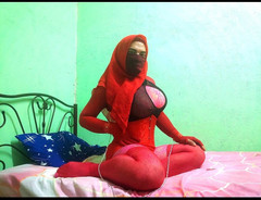 HijabRubberSexDoll: Elisya Arab Hijab Niqab 란제리 코르셋 자위와 시오후키 논스톱 및 자지 사정