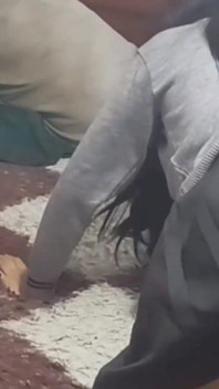 Een studente van eigengemaakte een student wil een saldo bijvertalen en geeft me een cadeau! Homevideo!