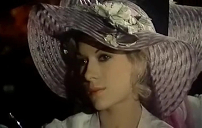 Bisco Birchwood Productions: Chaleurs intimes: Perancis klasik!