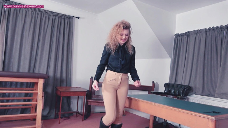 Bunnie Stevens: Probándome mis nuevos Wellington